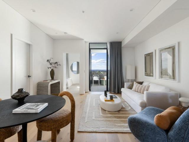 Sleek one bedder in the sought after 'Siding'