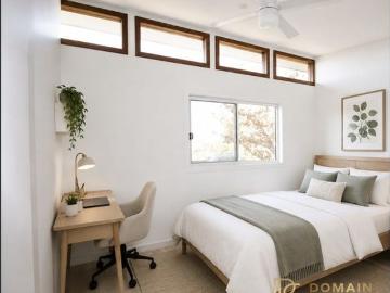 Sleek & Stylish Treetop Retreat