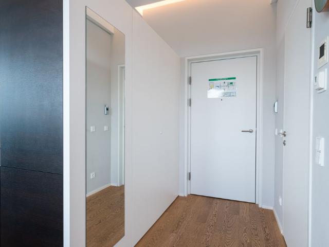 Sleep Above the Skyline – Modern Decor Apartment for 4 in Vienna’s Philips Haus, Vienna Amsterdam Apartments for Rent