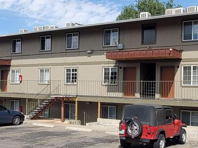 SLICK ROCK APARTMENTS 2 Bedroom Apartment for Rent at 416 Independent Ave, Grand Junction, CO 81505