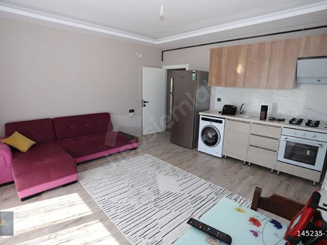SM EMLAK'TAN EŞYALI KİRALIK LÜKS 1+1 DAİRE ÜNİVERSİTE YANI