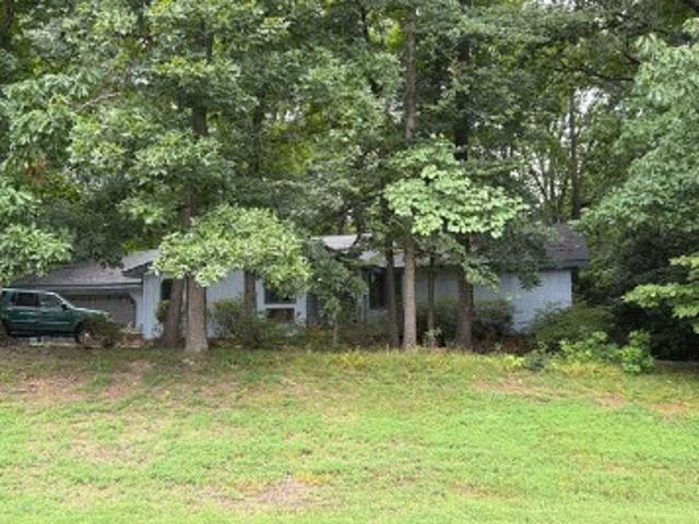 Smoketree Dr