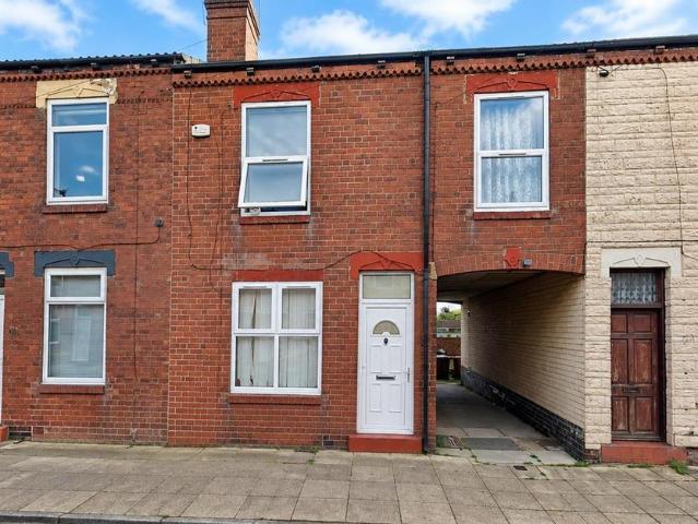 Smawthorne Avenue, Castleford 3 bed terraced house to rent £900 pcm £208 pw