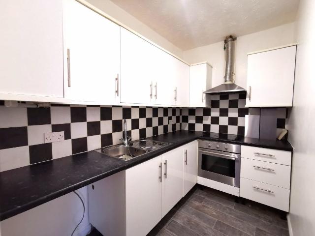 Smawthorne Lane, Castleford WF10, 1 bed flat to rent, £650 pcm | PrimeLocation