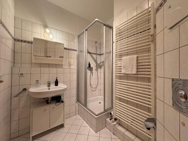 Small worker's accommodation in the eastern part of Leipzig, Leipzig Amsterdam Apartments for Rent
