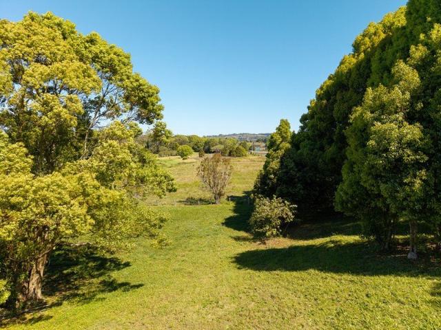 Small Acreage Close to the Coast