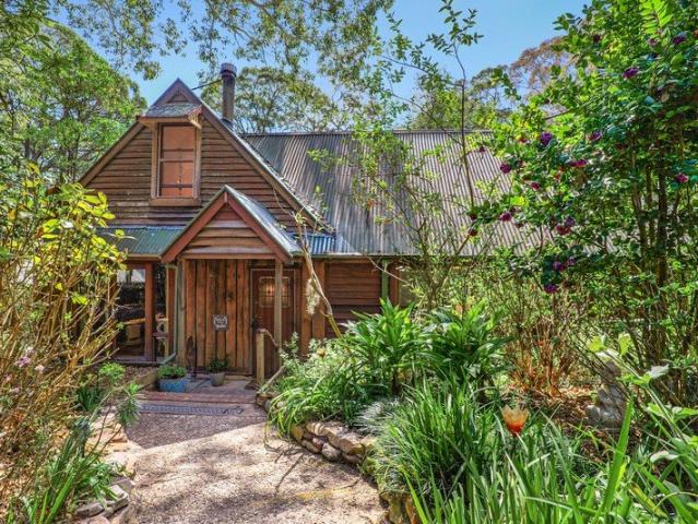 Small Acreage with two separate Cottages