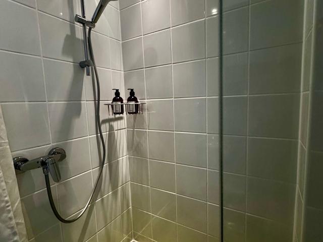 Small, dreamy apartment in a historic building on Westwall, Krefeld Amsterdam Apartments for Rent