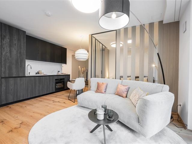 LUXURY SMART GLORIOUS *41 m² Wohnung + Balkon