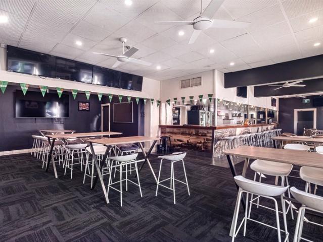 Small Sports bar/ Wine Bar In Prime Port Dining Precinct