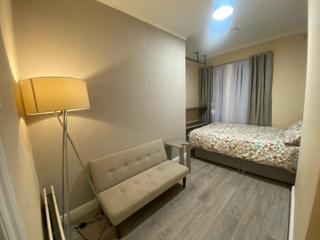 Small Studio in Westbourne Park
