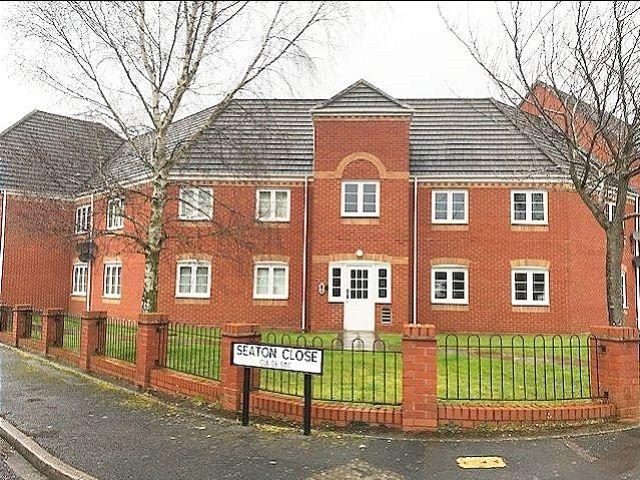 Smallshire Close, Wednesfield, Wolverhampton WV11, 2 bed flat to rent, £895 pcm | PrimeLocation
