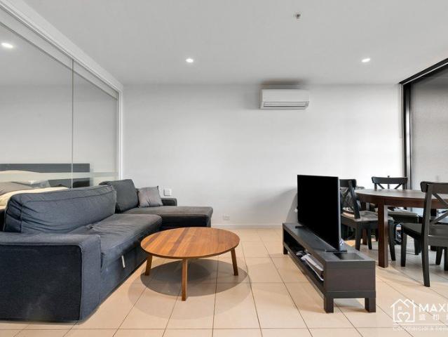 Smart 1 Bedroom Apartment in Green Square | Quiet Bedroom | Large Balcony