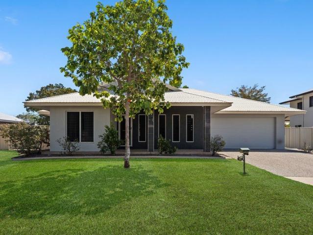 Smart and spacious family home in fantastic northern suburbs setting!