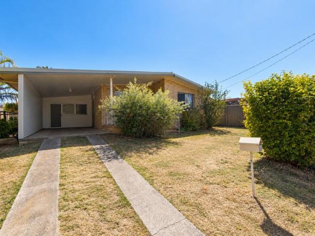 SMART BUY IN GATTON WALK TO SCHOOLS, HOSPITAL, CBD AND LAKE APEX