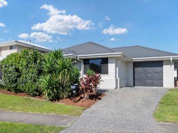 Smart Buying in a High Growth Pimpama Location