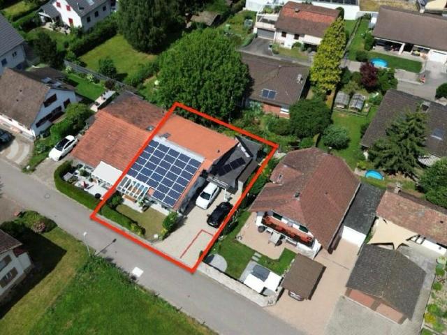 SMART HOME 5.5 7.5 DEFH MIT PV ANLAGE, KLIMA, 4 E AUTO LADESTATIONEN UND MODERNSTER TECHNIK