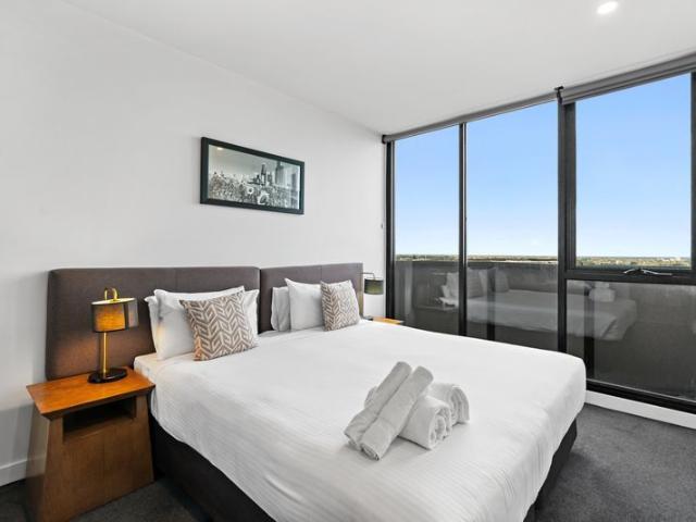 Smart Investment or Inner East Lifestyle Apartment in Malvern East