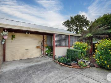 Smart, Private & Super Convenient Living in Wendouree