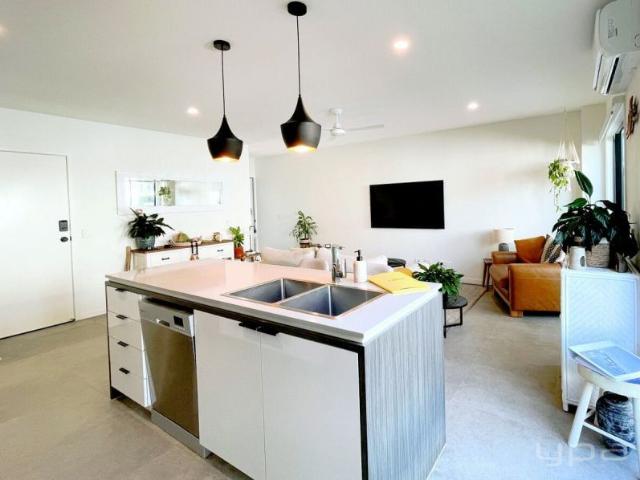 Smart, secure & Stylish Living 41/7 Angela Way, Pimpama