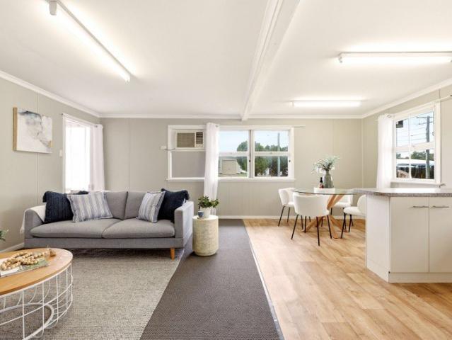 Fantastic Entry Level Buying Move In or Rent It Out!