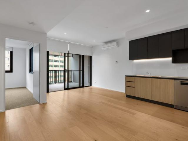 Smart, Stylish & Affordable – One Bedroom Apartment in Thriving Flemington