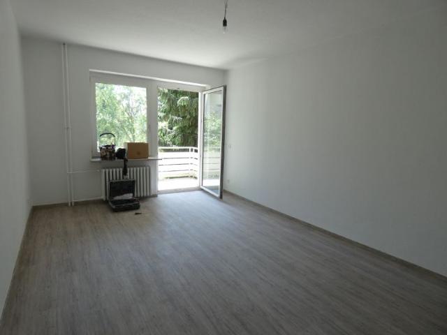 Smarte 2 Zi. Wohnung mit Balkon und Grünblick!