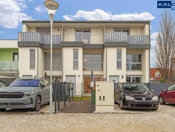 Smarte & kompakte 171m² Wohneinheit mit Luftwärmepumpe | Gärten | beheizter Wohnkeller | PKW Stellplätze | Wäscheschacht | Staubsaugeranlage | Terrasse | S Bahn Nähe | PROVISIONSFREI