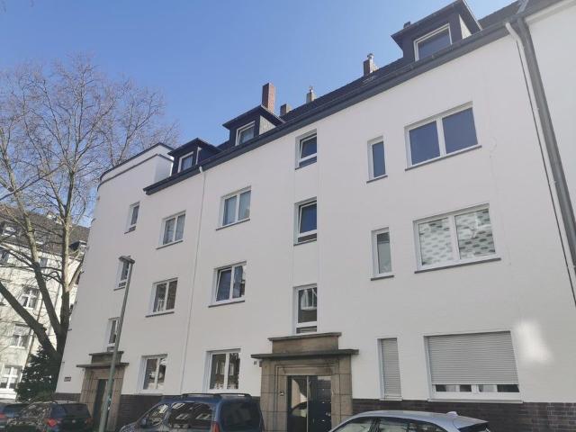 Smarter Wohnen: große 2 Zimmer Wohnung mit Balkon im Wasserviertel