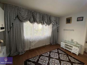 Smart'tan Winston Karşısında Kiralık Eşyalı Daire
