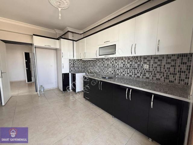 Smart'tan Bağcılar Havalimanı Civarı 3+1 Kiralık Daire