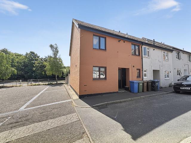 Smeat Street, Norwich NR5, 4 bed end terrace house to rent, £1,500 pcm | PrimeLocation
