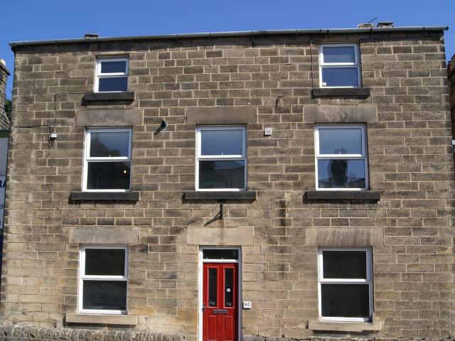 Smedley Street East, Matlock DE4, 2 bed flat to rent, £795 pcm | PrimeLocation