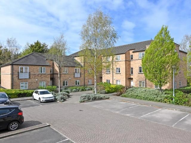 Smeed House, Birch Close, Huntington. 2 bed flat to rent £1,100 pcm £254 pw