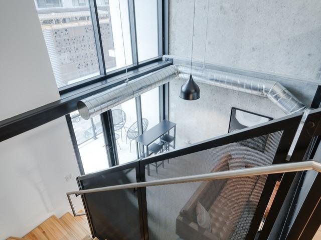 Smith Street Lofts 2 Bedroom Apartment for Rent at 185 Smith St, Winnipeg, MB R3C 3G4 Downtown Winnipeg