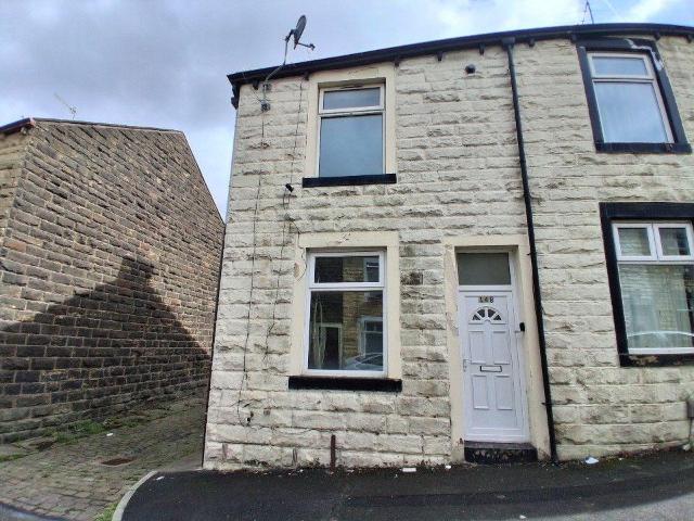 Smith Street, Nelson BB9 2 bed terraced house to rent £565 pcm £130 pw