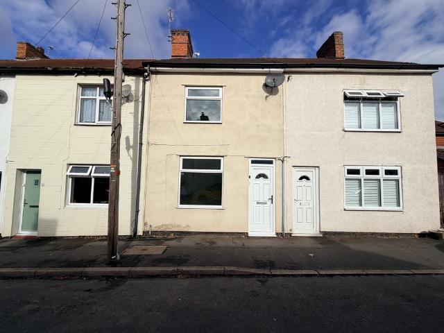 Smith Street, Wood End, Atherstone, CV9 2 bed terraced house to rent £1,000 pcm £231 pw
