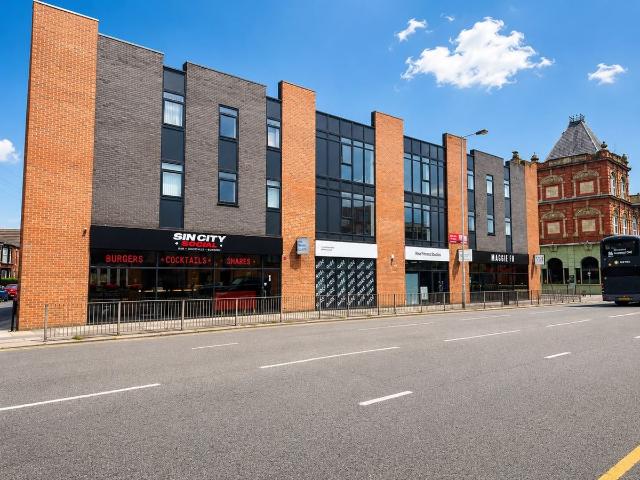 Smithdown Road, Liverpool L15, 1 bed flat to rent, £715 pcm | PrimeLocation