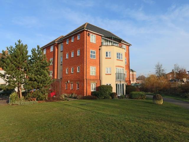 Smiths Wharf, Wantage 2 bed flat to rent £1,350 pcm £312 pw