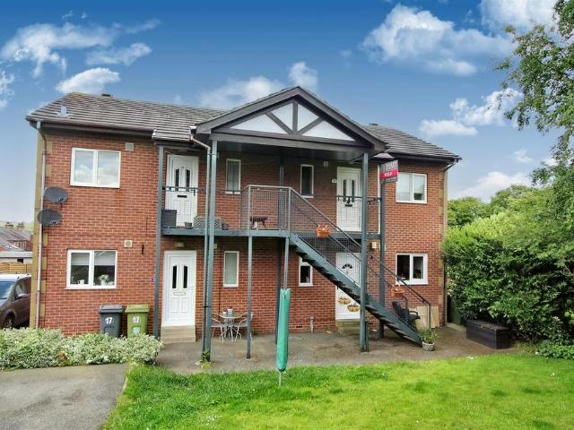 Smithy Lane, Skelmanthorpe. 1 bed character property to rent £575 pcm £133 pw