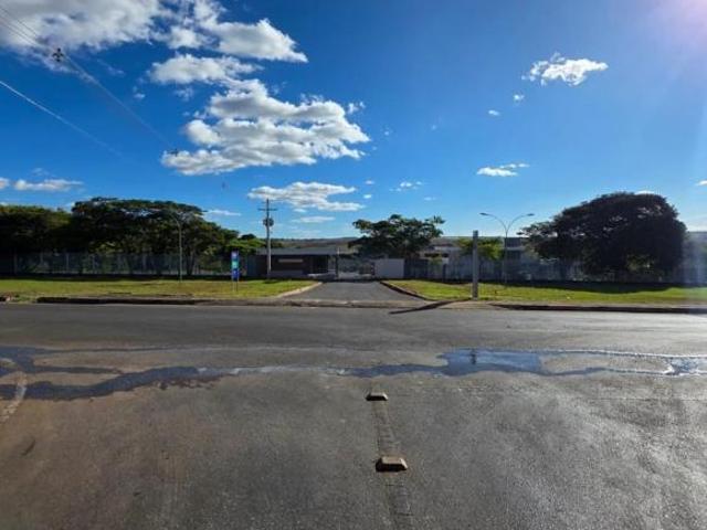 SMPW Quadra 12 Conjunto 1 Oportunidade de Lote no Park Way QD. 12, Conj. 01 Park Way DF