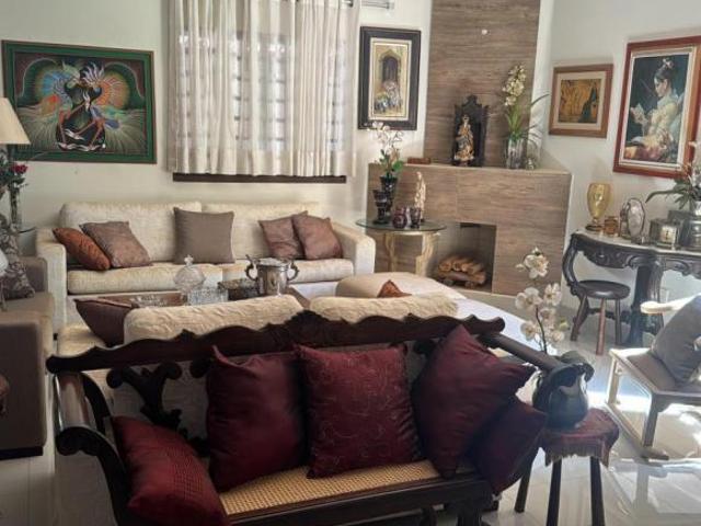 SMPW QUADRA 23• CASA REFORMADA• ÁREA DE LAZER• 9.8425 7005 WHATSAPP