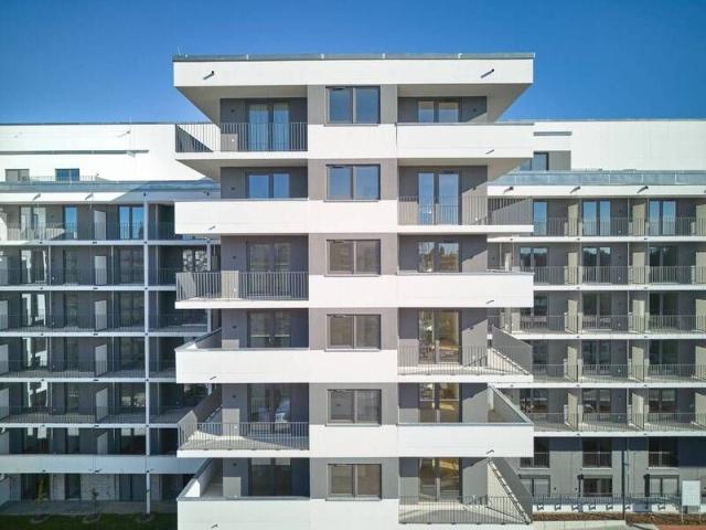 Smyles Living Ruhig wohnen, mitten in Berlin moderne Wohnung mit Südterrasse in Friedenau