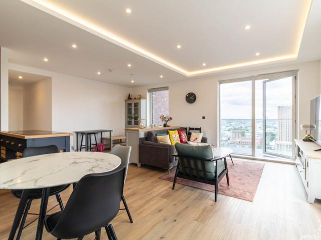 Snow Hill Wharf, 64 Shadwell Street, B4