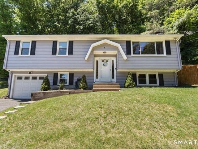 Snowapple Ln, Milford, Home For Sale