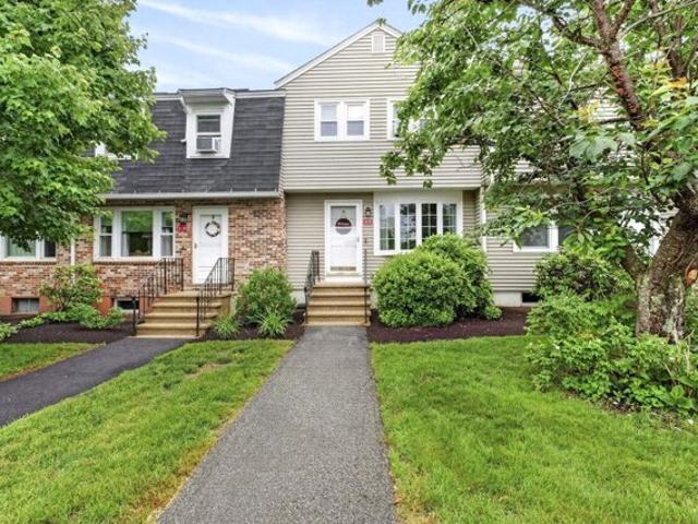 Snowberry Ln Apt,goffstown, Home For Sale