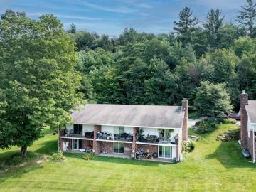 Snowdrift Ln Apt A, Stowe, Condo For Sale