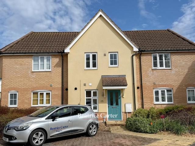 Snowdrop Way, Bury St. Edmunds IP28 2 bed terraced house to rent £1,250 pcm £288 pw