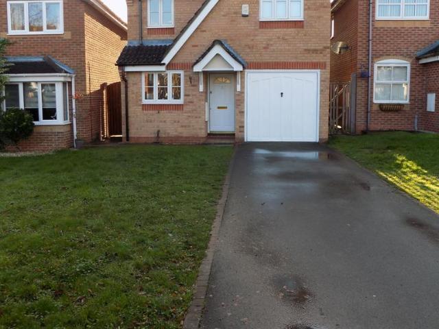 Snowdrop Close, Healing DN41 3 bed detached house to rent £1,000 pcm £231 pw