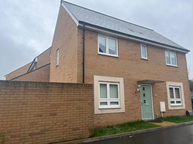 Snowdrop Drive, Emersons Green, Bristol BS16, 3 bed detached house to rent, £1,875 pcm | PrimeLocation